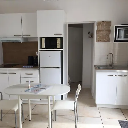Colombier Apartman